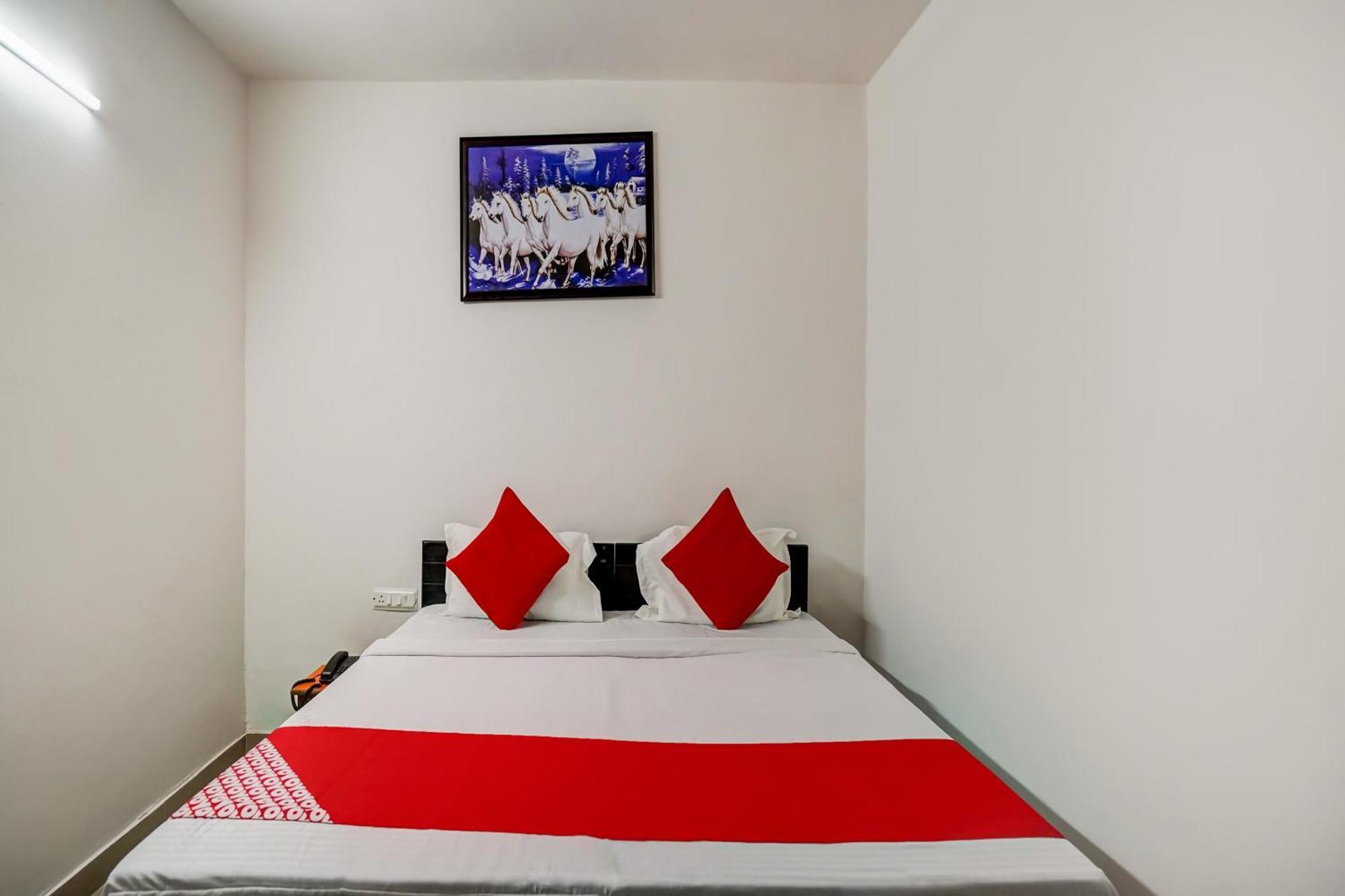 Oyo Flagship 75287 Pubg Residency Hotel New Delhi Exterior photo